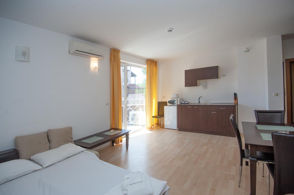 Stella Polaris Apartcomplex Sunny Beach Quarto foto
